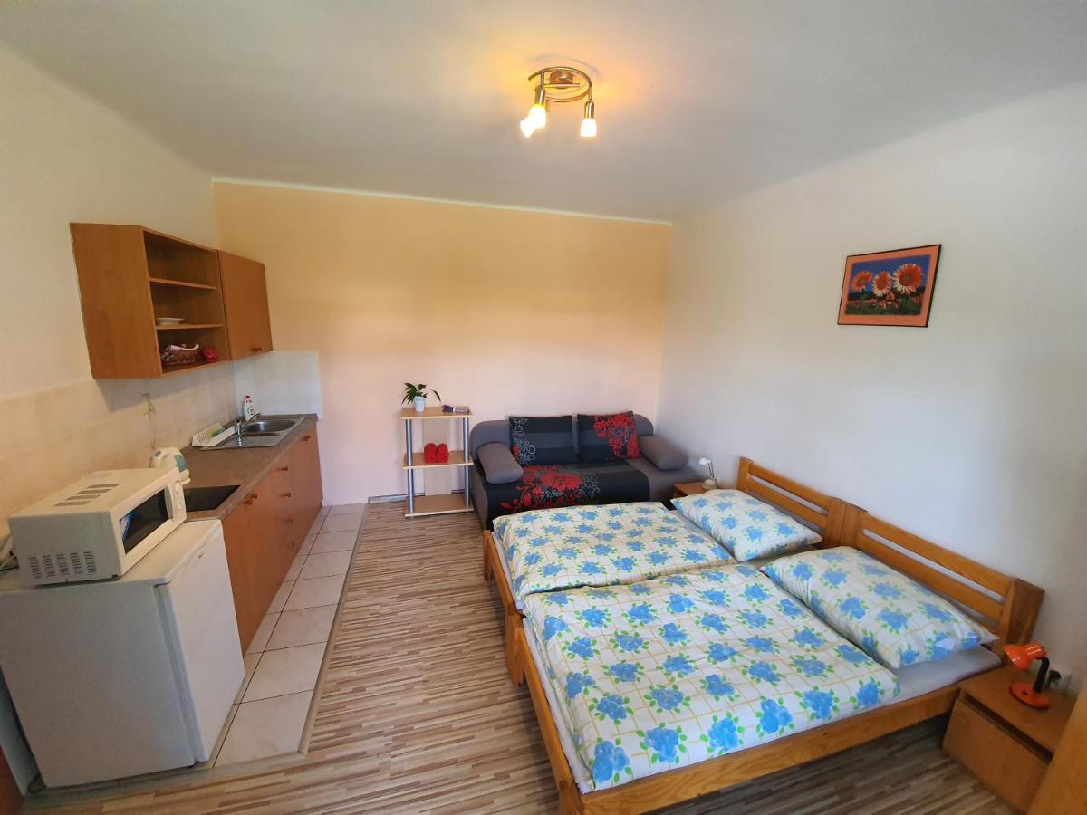 Ubytovanie Liska Radava Esterno foto